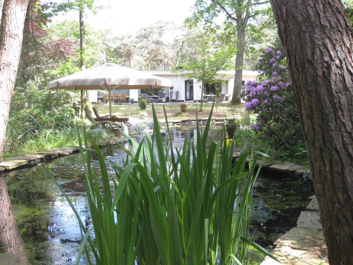 Bosgeluk Bed & Breakfast เฮลมอนด์ ภายนอก รูปภาพ